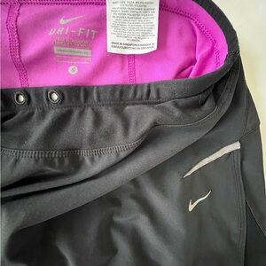 Nike Women’s Black Ski Jacket with Pink Lining